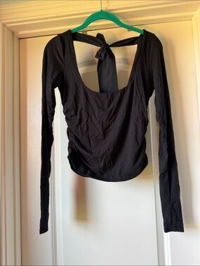 Blogilates Black Long-Sleeve Tie-Back Top with Scoop Neck